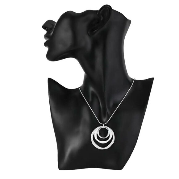 NWT S925 Silver Stamped Triple Circle Pendant Snake Chain Necklace For Women - Picture 2 of 14